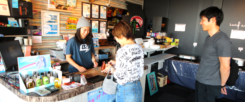 �T�[�t�B���X�N�[��1���̗���